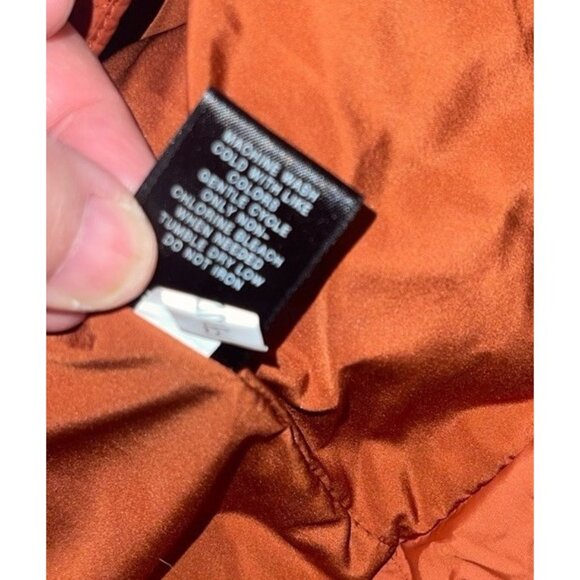 CREMIEUX Women's Size Small Dark Orange Quilted Zip Up Vest - Picture 11 of 12